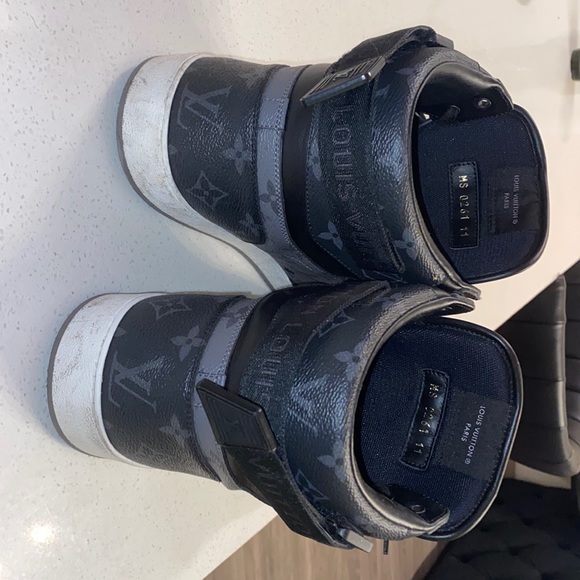 COPY - MENS LOUIS VUITTON RIVOLI SNEAKER BOOT - Picture 4 of 8